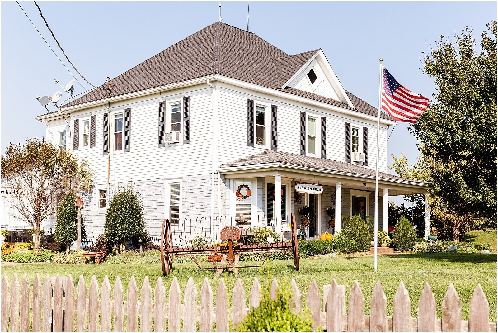 exterior of farmhouse bed and breakfast
