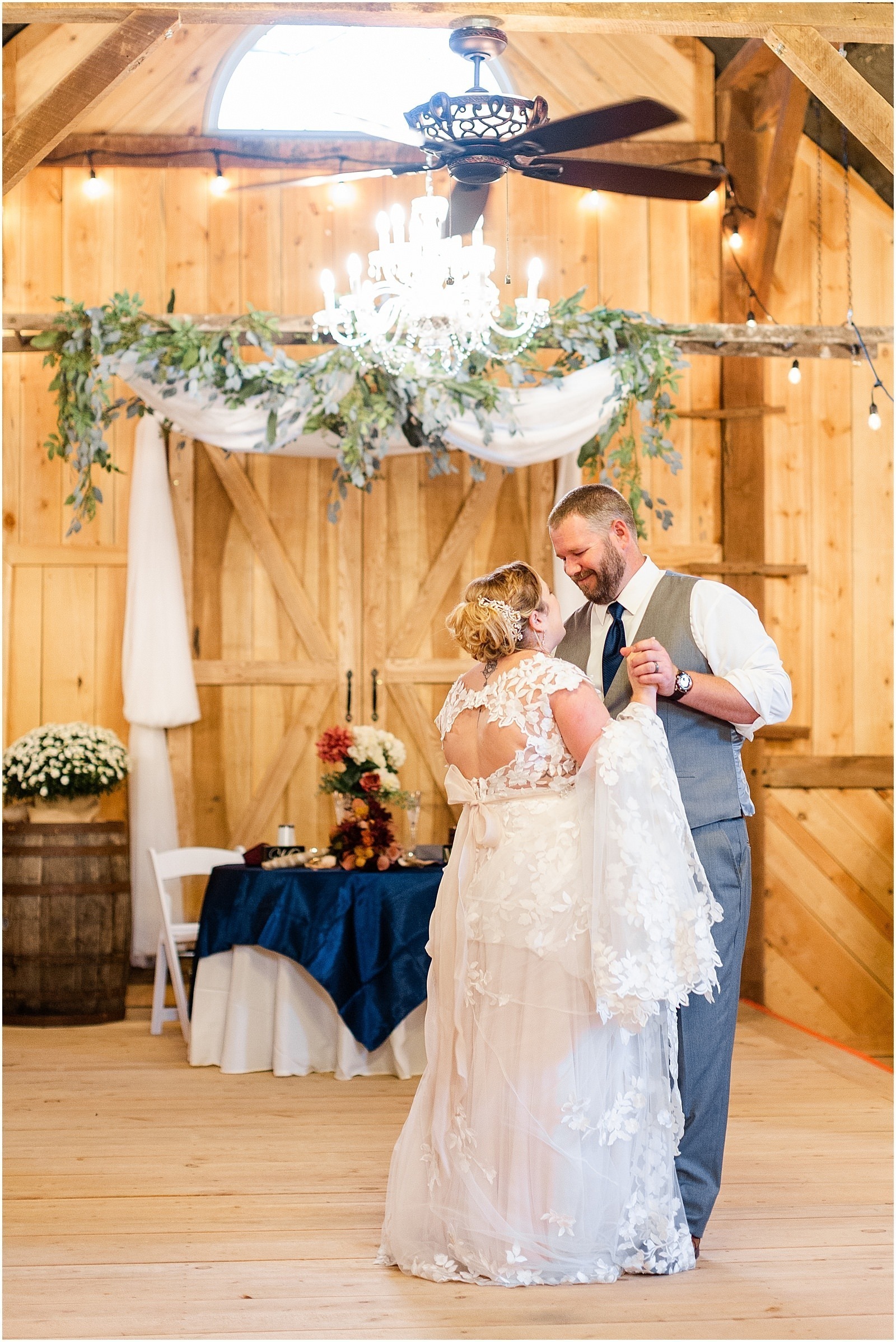 bride and groom's first dance